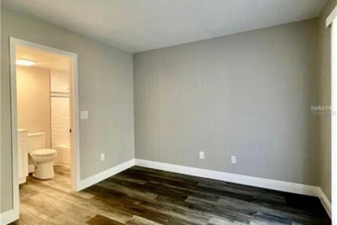 Condo in Tampa, Florida, 1 bedroom  № 2093035 - photo 4