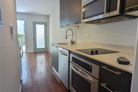 Copropriété à louer à Miami Beach, Floride: 1 chambre, 40.51 m2 № 1889485 - photo 8