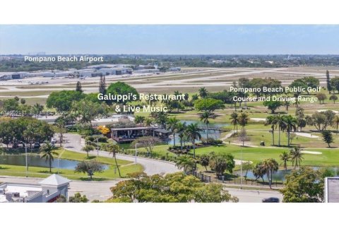 Купить кондоминиум в Помпано-Бич, Флорида 2 спальни, 83.98м2, № 2062423 - фото 28