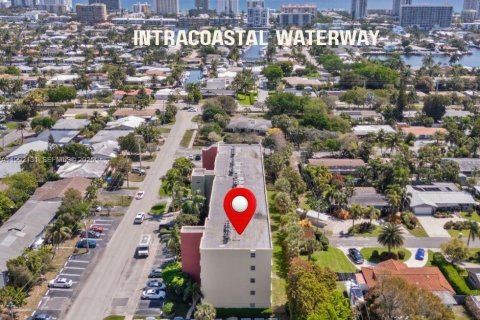 Купить кондоминиум в Помпано-Бич, Флорида 2 спальни, 83.98м2, № 2062423 - фото 27