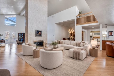 Casa en venta en Lighthouse Point, Florida, 5 dormitorios, 553.88 m2 № 2353750 - foto 12