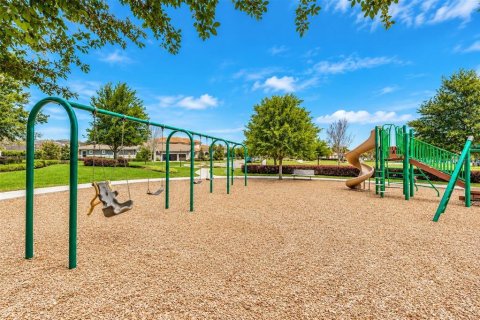 Купить виллу или дом в Фиш-Хок, Флорида 8 комнат, 133.31м2, № 2322974 - фото 21