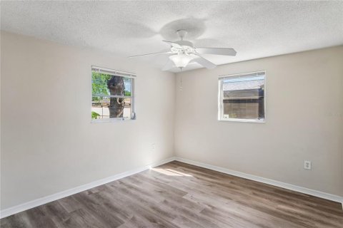 Villa ou maison à vendre à Saint Petersburg, Floride: 2 chambres, 93.65 m2 № 2429453 - photo 17