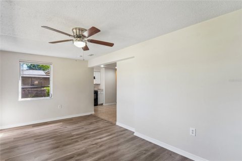 Villa ou maison à vendre à Saint Petersburg, Floride: 2 chambres, 93.65 m2 № 2429453 - photo 12