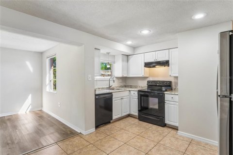 Villa ou maison à vendre à Saint Petersburg, Floride: 2 chambres, 93.65 m2 № 2429453 - photo 5
