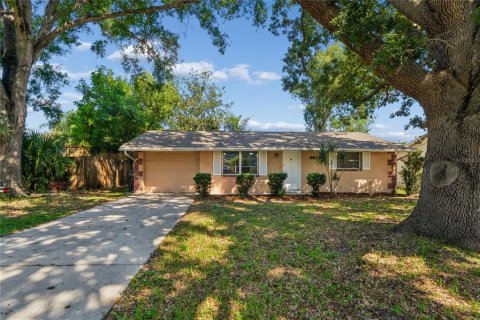 Villa ou maison à Saint Petersburg, Floride 2 chambres, 93.65 m2 № 2429453