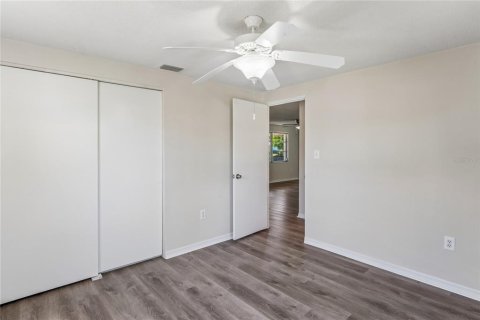 Villa ou maison à vendre à Saint Petersburg, Floride: 2 chambres, 93.65 m2 № 2429453 - photo 18