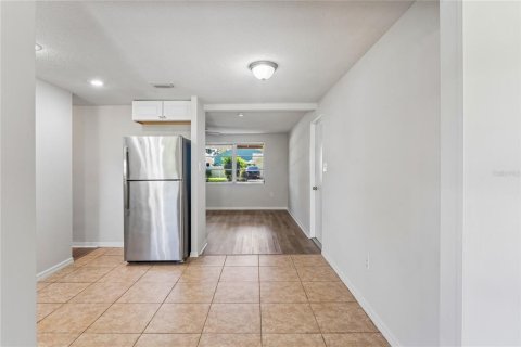 Villa ou maison à vendre à Saint Petersburg, Floride: 2 chambres, 93.65 m2 № 2429453 - photo 9
