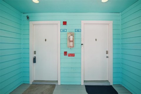 Купить кондоминиум в Палм-Харбор, Флорида 8 комнат, 130.99м2, № 2149238 - фото 4