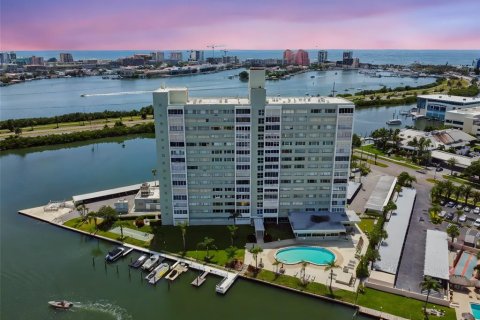 Condo in Clearwater, Florida, 2 bedrooms № 2234435