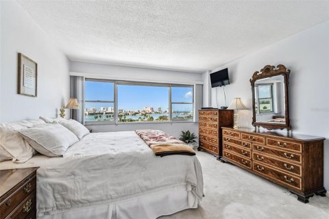 Condo in Clearwater, Florida, 2 bedrooms № 2234435 - photo 23