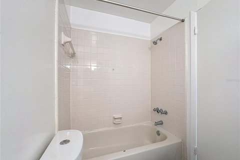 Condominio en alquiler en Kissimmee, Florida, 2 dormitorios, 87.14 m2 № 1919030 - foto 16