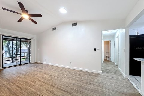 Condominio en alquiler en Kissimmee, Florida, 2 dormitorios, 87.14 m2 № 1919030 - foto 8