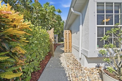 Villa ou maison à vendre à Boynton Beach, Floride: 2 chambres, 125.79 m2 № 2370217 - photo 29