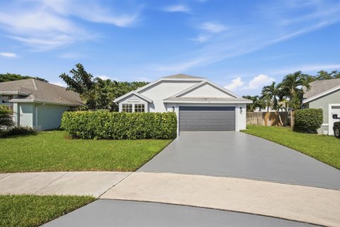 Villa ou maison à Boynton Beach, Floride 2 chambres, 125.79 m2 № 2370217