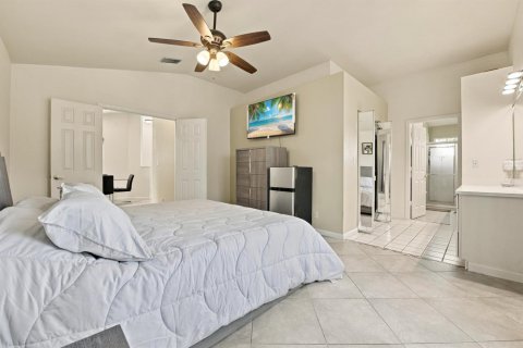 Villa ou maison à vendre à Boynton Beach, Floride: 2 chambres, 125.79 m2 № 2370217 - photo 15