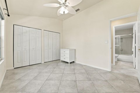 Villa ou maison à vendre à Boynton Beach, Floride: 2 chambres, 125.79 m2 № 2370217 - photo 22