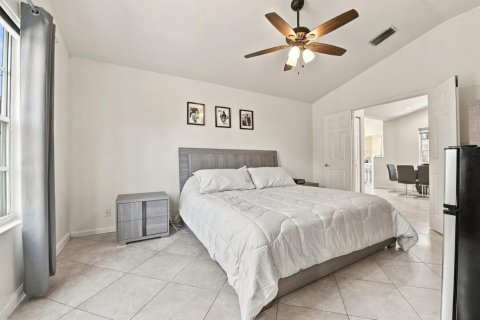 Villa ou maison à vendre à Boynton Beach, Floride: 2 chambres, 125.79 m2 № 2370217 - photo 14