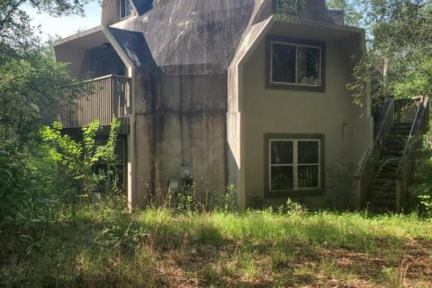 House in Holt, Florida 3 bedrooms, 192.21 sq.m. № 564557 - photo 1