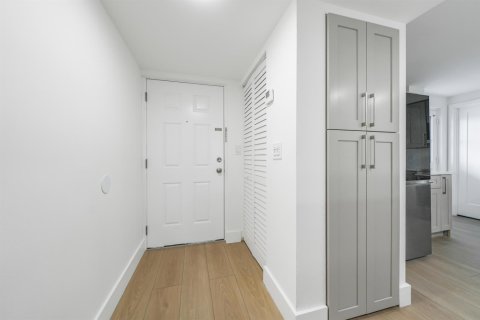 Copropriété à louer à Boca Raton, Floride: 3 chambres, 120.77 m2 № 2168710 - photo 19