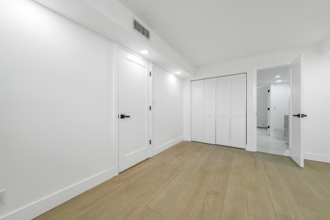 Copropriété à louer à Boca Raton, Floride: 3 chambres, 120.77 m2 № 2168710 - photo 27