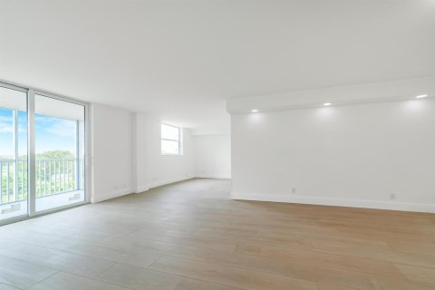 Copropriété à louer à Boca Raton, Floride: 3 chambres, 120.77 m2 № 2168710 - photo 16
