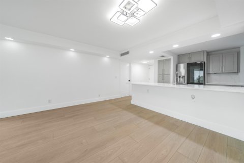 Copropriété à louer à Boca Raton, Floride: 3 chambres, 120.77 m2 № 2168710 - photo 8