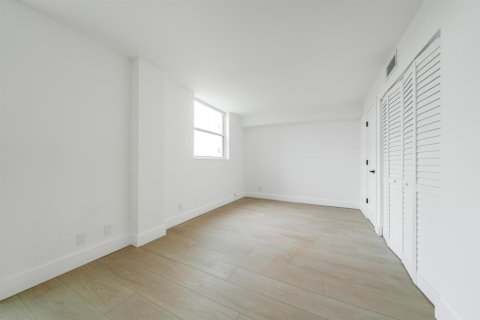Copropriété à louer à Boca Raton, Floride: 3 chambres, 120.77 m2 № 2168710 - photo 18