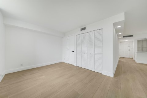 Copropriété à louer à Boca Raton, Floride: 3 chambres, 120.77 m2 № 2168710 - photo 14