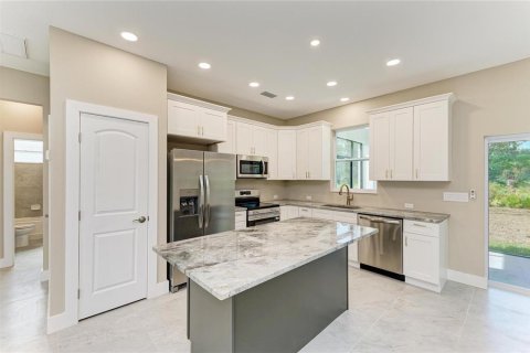 Villa ou maison à vendre à North Port, Floride: 3 chambres, 138.89 m2 № 2141993 - photo 15