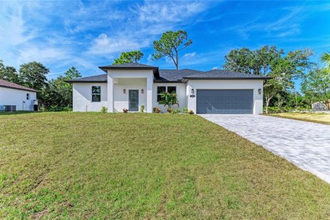 Villa ou maison à vendre à North Port, Floride: 3 chambres, 138.89 m2 № 2141993 - photo 2