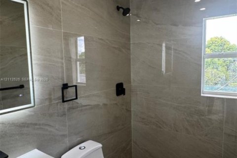 Appartement à louer à Hialeah, Floride: 2 chambres № 2434407 - photo 5