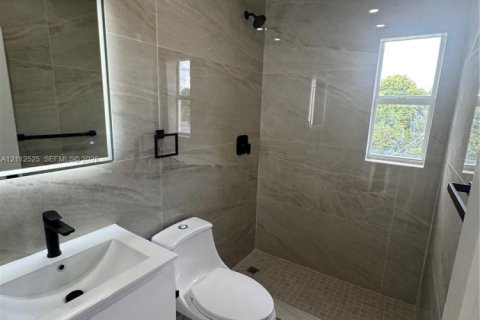 Appartement à louer à Hialeah, Floride: 2 chambres № 2434407 - photo 4