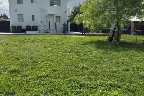 Appartement à louer à Hialeah, Floride: 2 chambres № 2434407 - photo 13