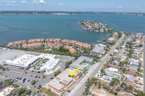Copropriété à vendre à Saint Pete Beach, Floride: 2 chambres, 77.57 m2 № 2119062 - photo 19