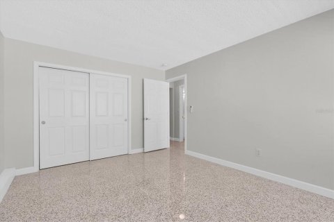 Copropriété à vendre à Saint Pete Beach, Floride: 2 chambres, 77.57 m2 № 2119062 - photo 10