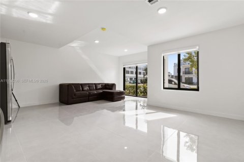 Touwnhouse à vendre à Homestead, Floride: 4 chambres, 129.88 m2 № 2089838 - photo 12
