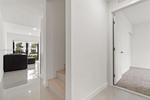 Touwnhouse à vendre à Homestead, Floride: 4 chambres, 129.88 m2 № 2089838 - photo 16