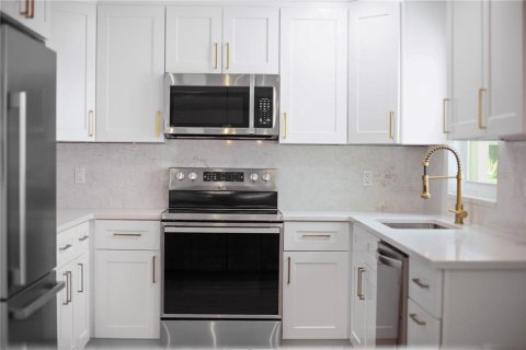 Casa en venta en Maitland, Florida, 3 dormitorios, 278.71 m2 № 2120356 - foto 23