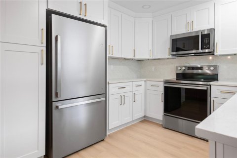 Casa en venta en Maitland, Florida, 3 dormitorios, 278.71 m2 № 2120356 - foto 20