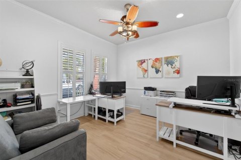 Casa en venta en Apollo Beach, Florida, 4 dormitorios, 331.1 m2 № 2200018 - foto 7