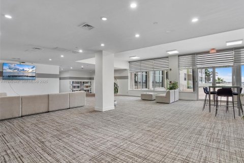 Condo in Bay Harbor Islands, Florida, 1 bedroom  № 2000294 - photo 24