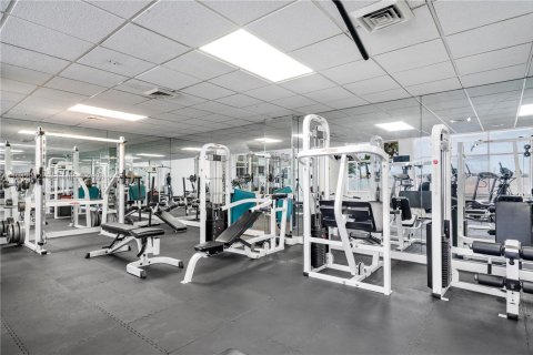 Condo in Bay Harbor Islands, Florida, 1 bedroom  № 2000294 - photo 27