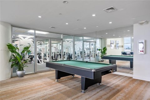 Condo in Bay Harbor Islands, Florida, 1 bedroom  № 2000294 - photo 25