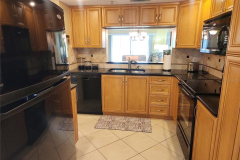 Condominio en alquiler en Bradenton, Florida, 2 dormitorios, 96.8 m2 № 1822866 - foto 14