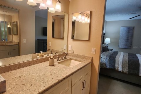 Condominio en alquiler en Bradenton, Florida, 2 dormitorios, 96.8 m2 № 1822866 - foto 24