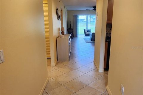 Condominio en alquiler en Bradenton, Florida, 2 dormitorios, 96.8 m2 № 1822866 - foto 6