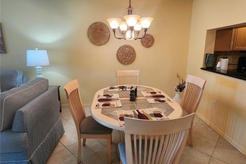 Condominio en alquiler en Bradenton, Florida, 2 dormitorios, 96.8 m2 № 1822866 - foto 10