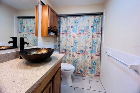 House in Holiday, Florida 3 bedrooms, 98.1 sq.m. № 1590648 - photo 27