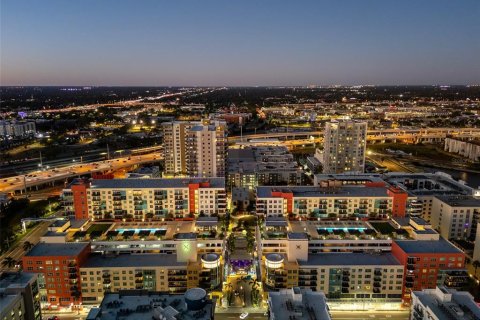 Condo in Tampa, Florida, 2 bedrooms  № 1654060 - photo 29